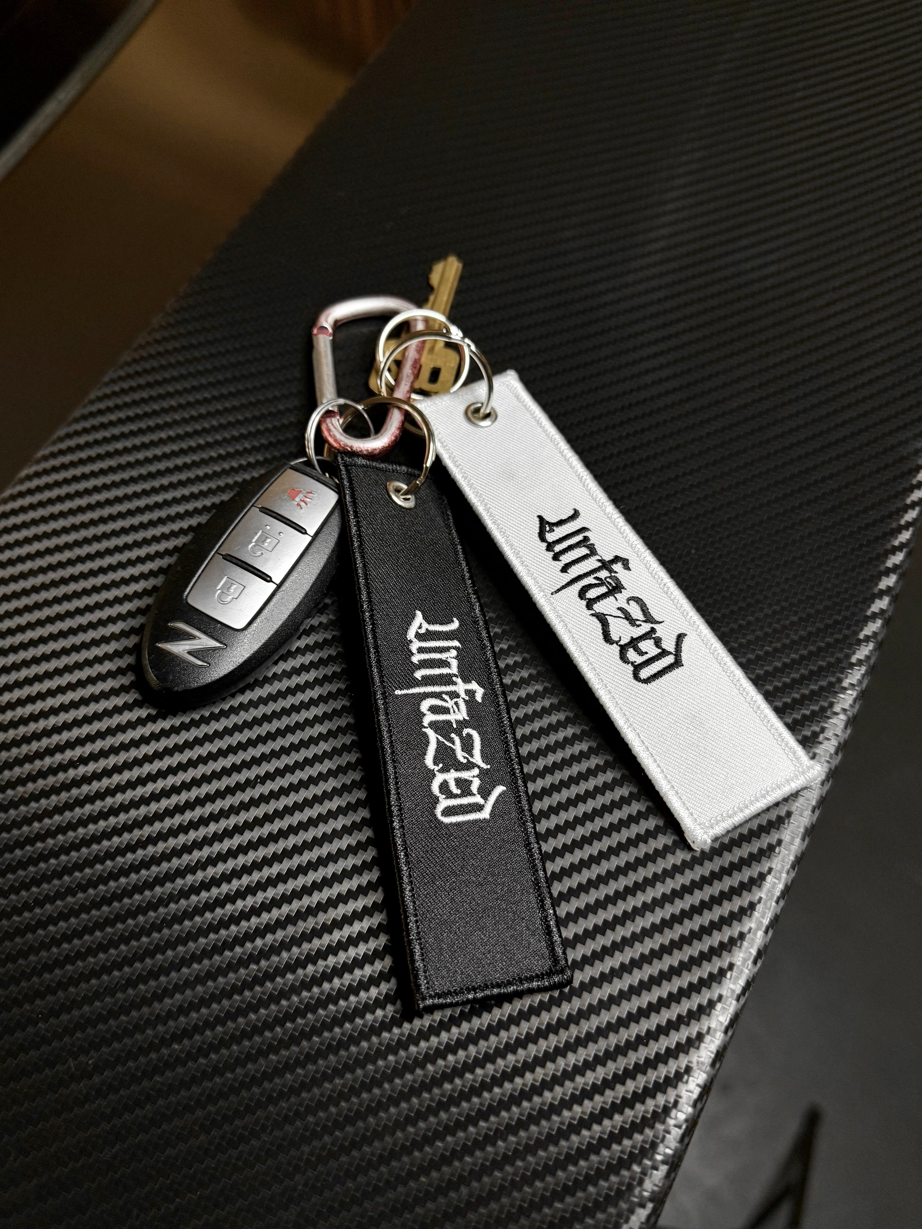 UNFAZED KATAKANA KEYCHAIN
